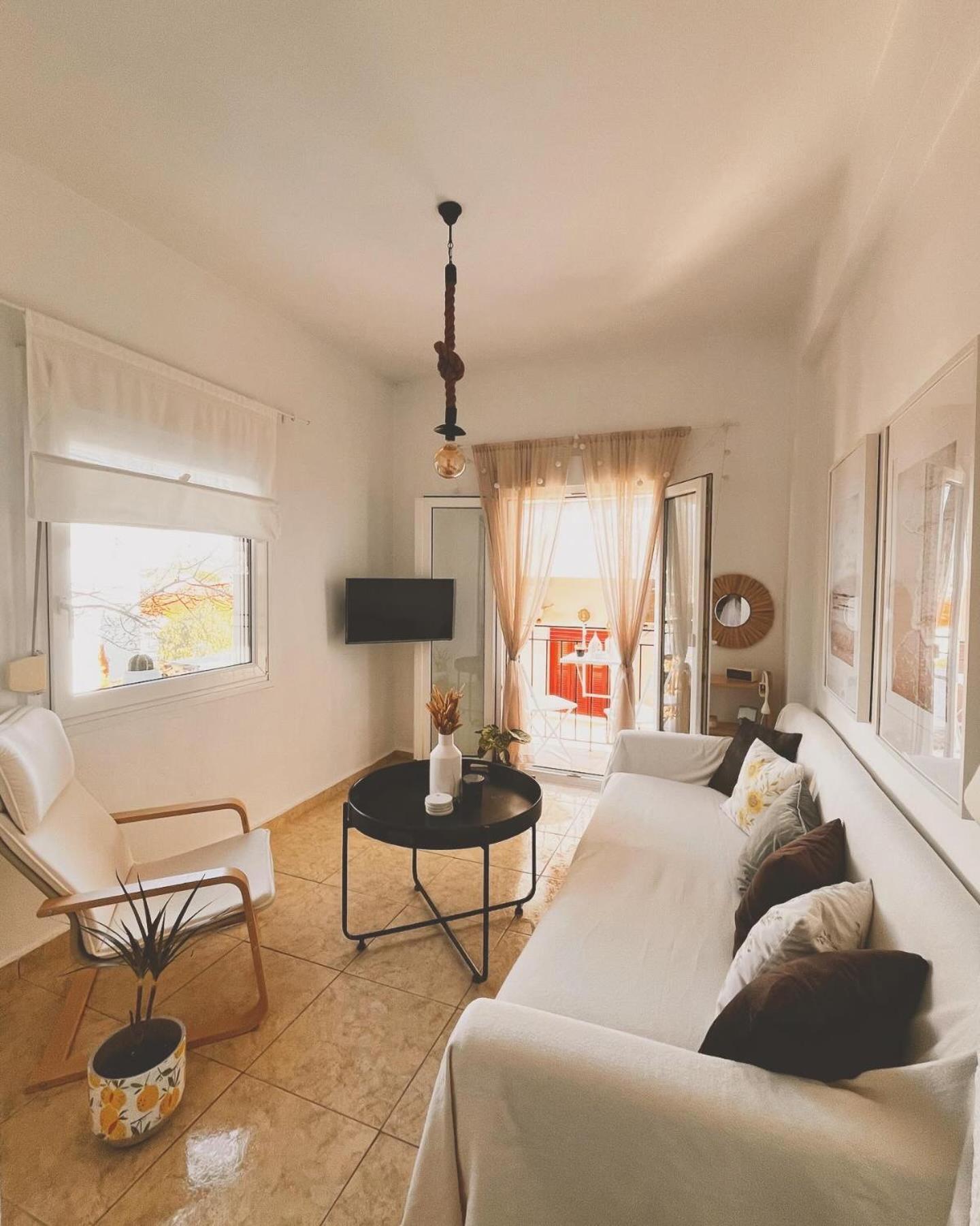 Lucy'S Guest House Скиатос Экстерьер фото
