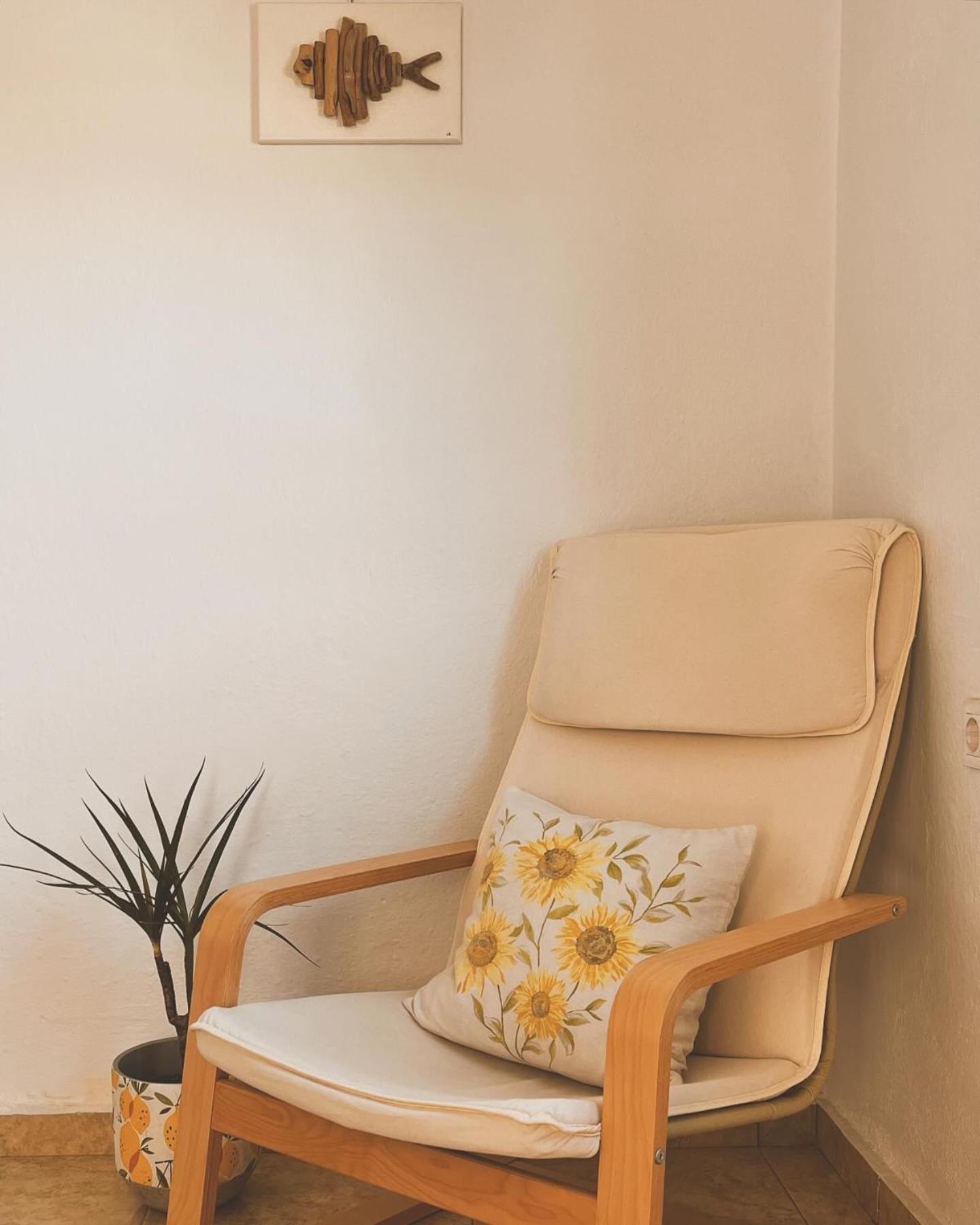 Lucy'S Guest House Скиатос Экстерьер фото